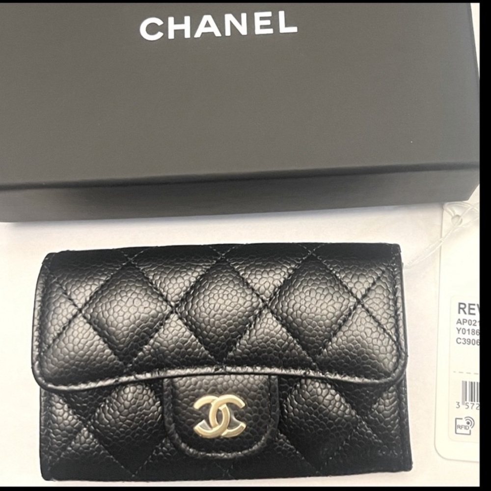 Brand new never used Chanel card holder.